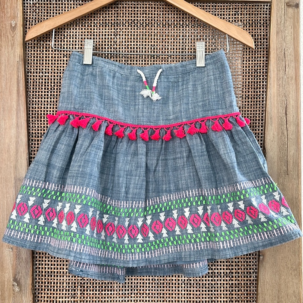 📫 BUY 2 for $20📫 Cat&Jack Blue Embroidered Girl skirt size XL 14/16